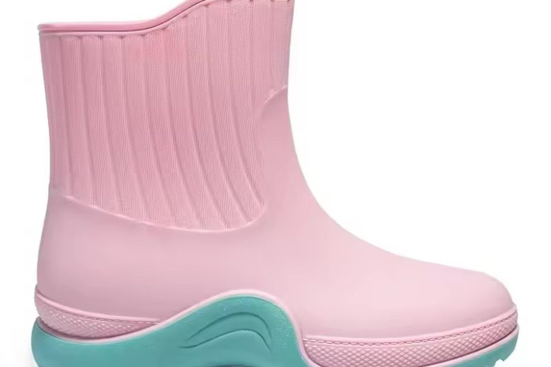 Adult Rain Boots (2)