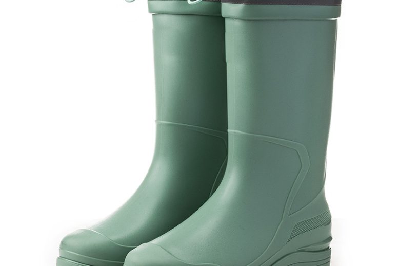 Adult Rain Boots (2)