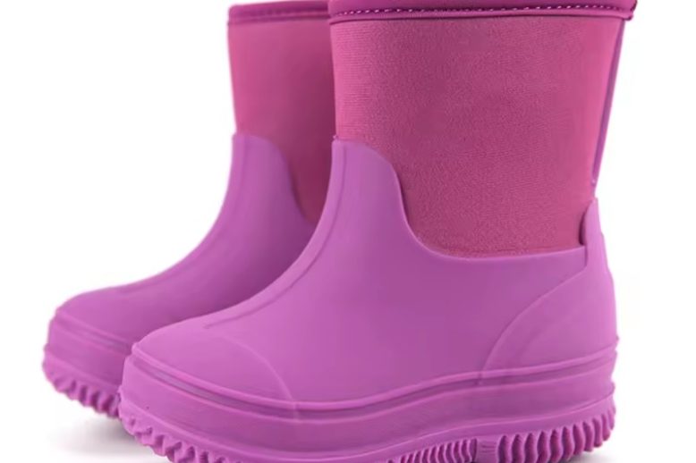Adult Rain Boots (4)