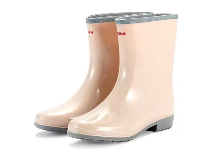 Adult Rain Boots (6)