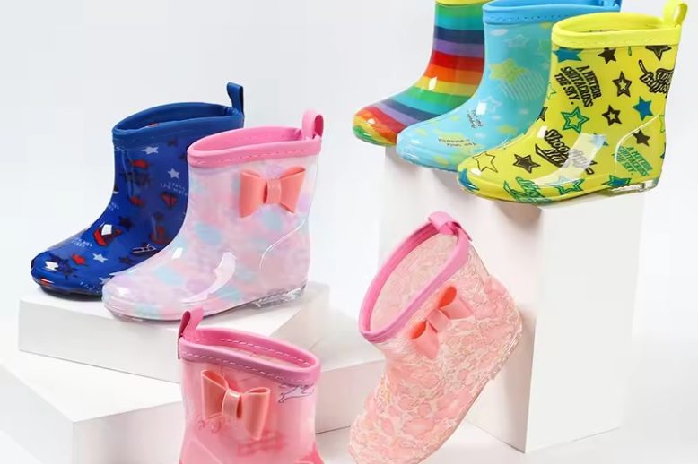 Kids Rain Boots (1)