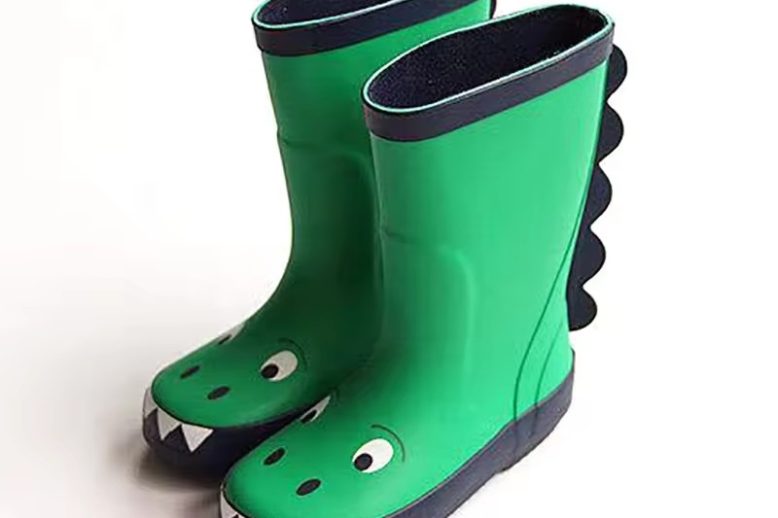 Kids Rain Boots (2)