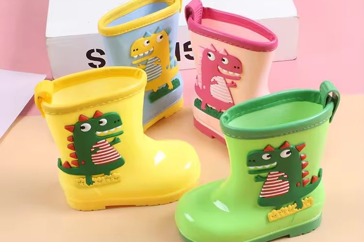 Kids Rain Boots (3)