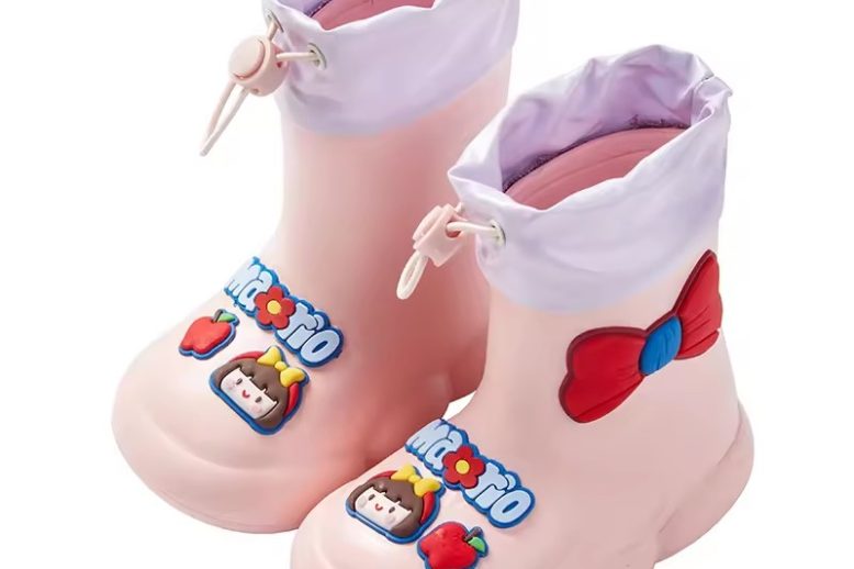 Kids Rain Boots (3)