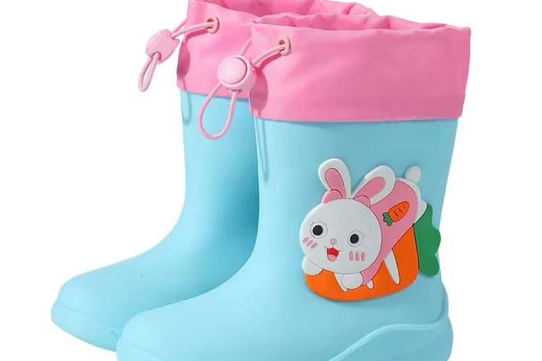 Kids Rain Boots (3)